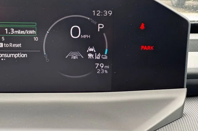 New 2026 COSMIC WHITE PEARL Subaru Premium FWD image 22