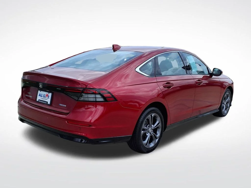 Used 2024 Red Honda EX-L image 8