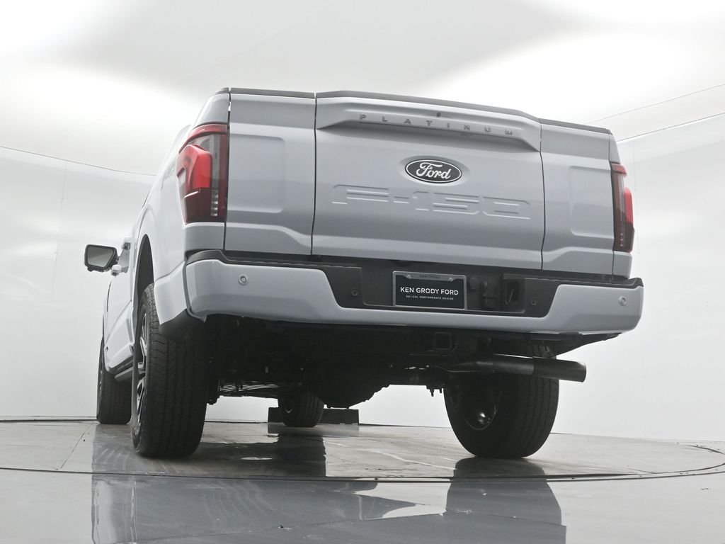 New 2025 Space White Metallic Ford Platinum image 52