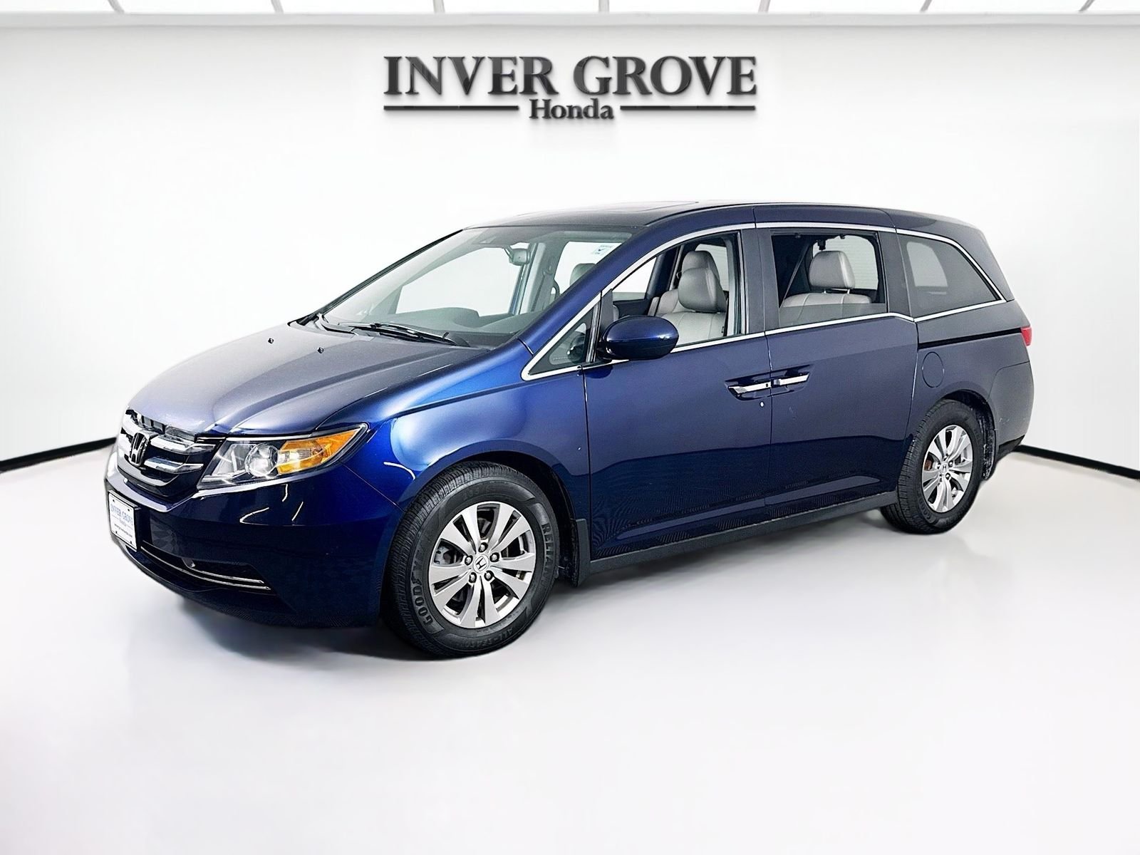 2017 Honda Odyssey EX-L with DVD Rear Entertainment System's photo