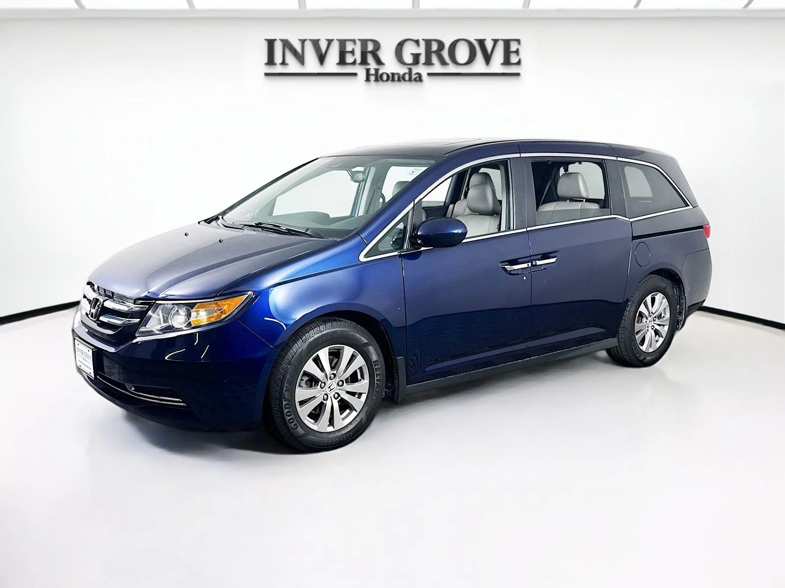 2017 Honda Odyssey EX-L with DVD Rear Entertainment System's photo