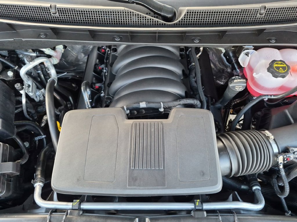 2026 Chevrolet Tahoe LT - Photo 13