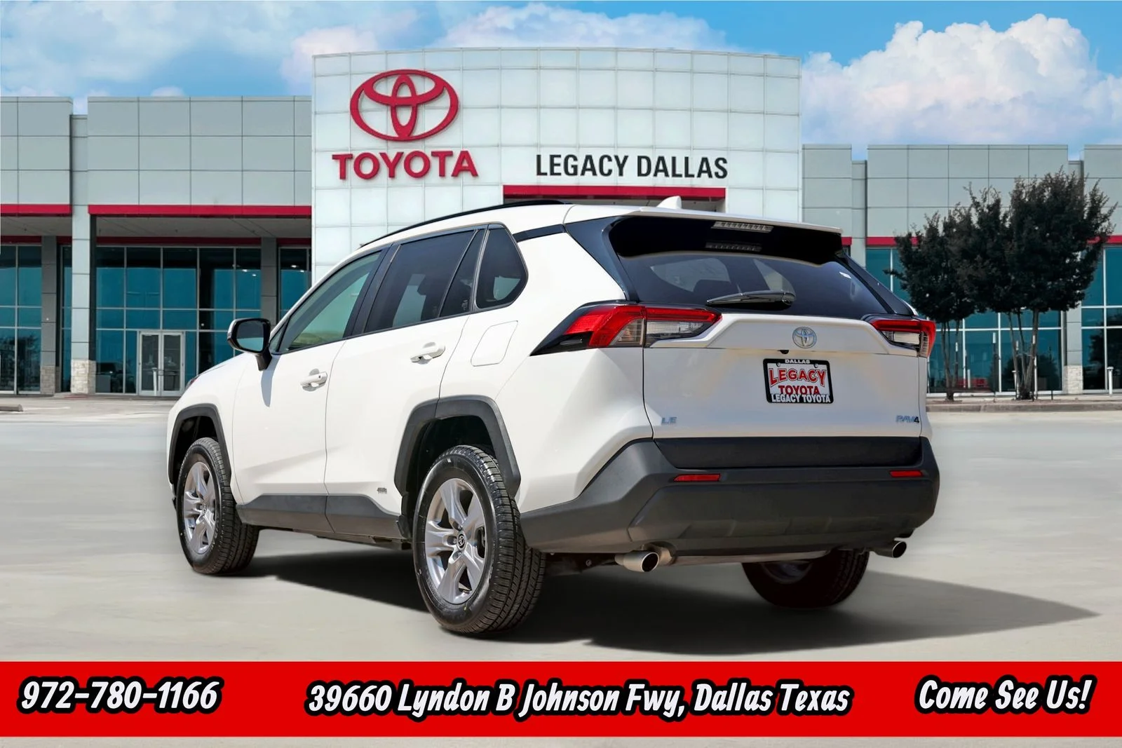 Used 2025 White Toyota LE image 7
