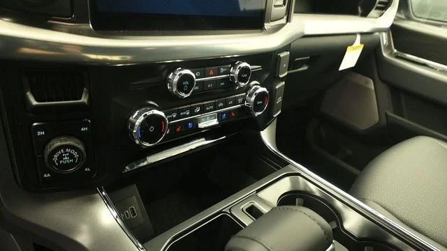 New 2026 Marsh Gray Ford Lariat® image 17