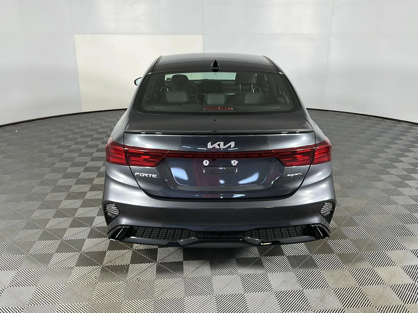 Used 2023 Gravity Gray Kia GT-Line image 12
