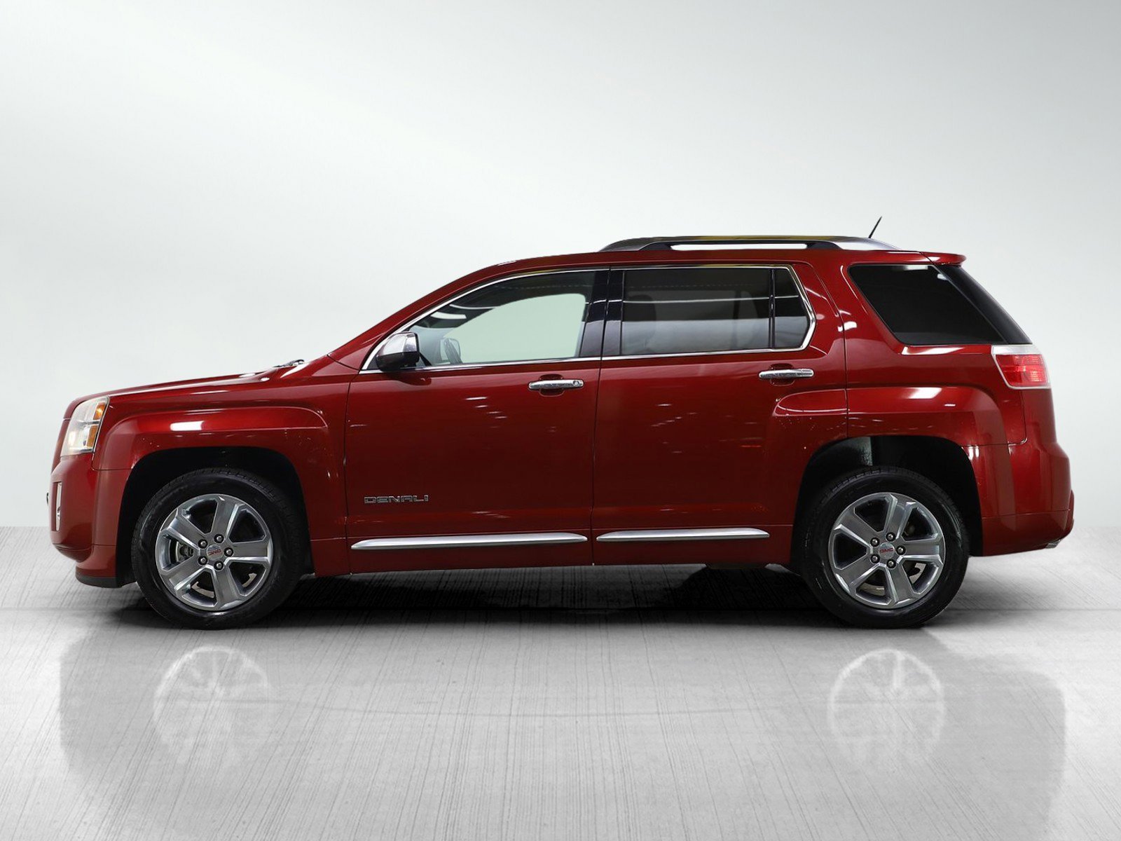 Used 2013 GMC Terrain Denali with VIN 2GKFLZEK4D6338437 for sale in Burnsville, Minnesota