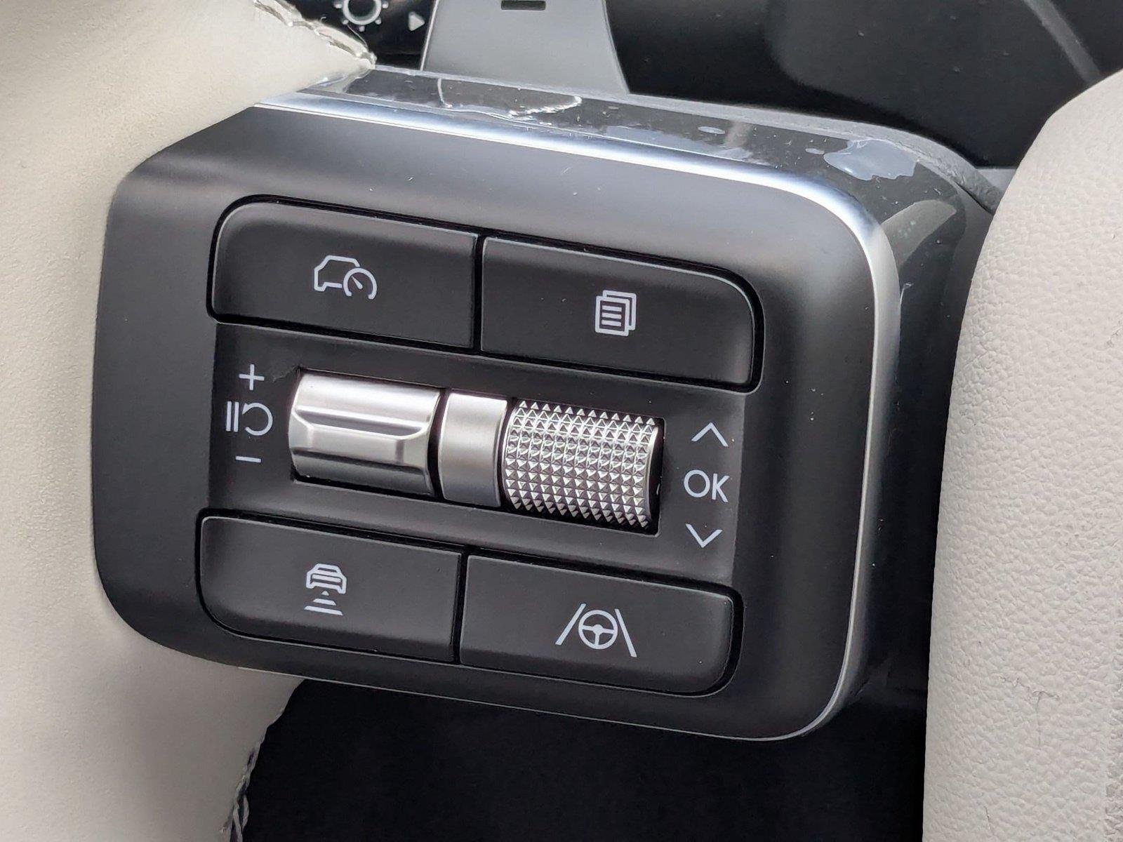 Used 2026 Ecotronic Gray Hyundai Calligraphy image 14