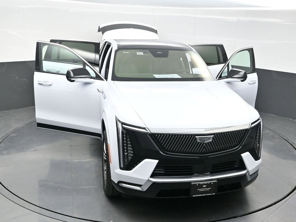New 2026 Vibrant White Tricoat Cadillac Luxury image 25