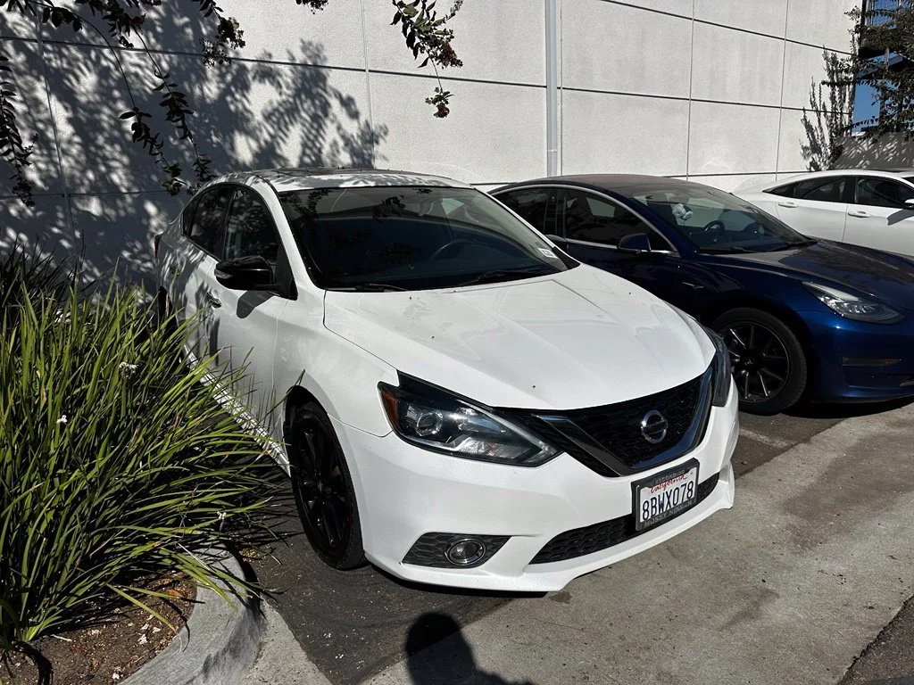 Used 2017 White Nissan SR image 13
