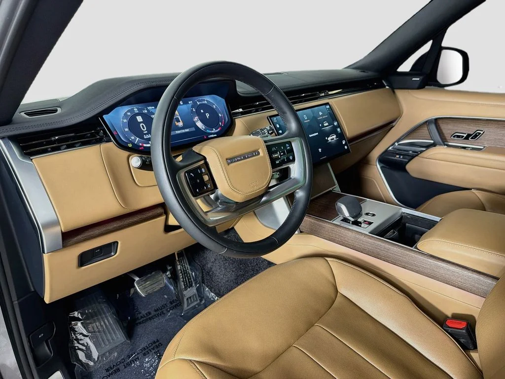 Certified Used 2025 Gray Land Rover SE image 9