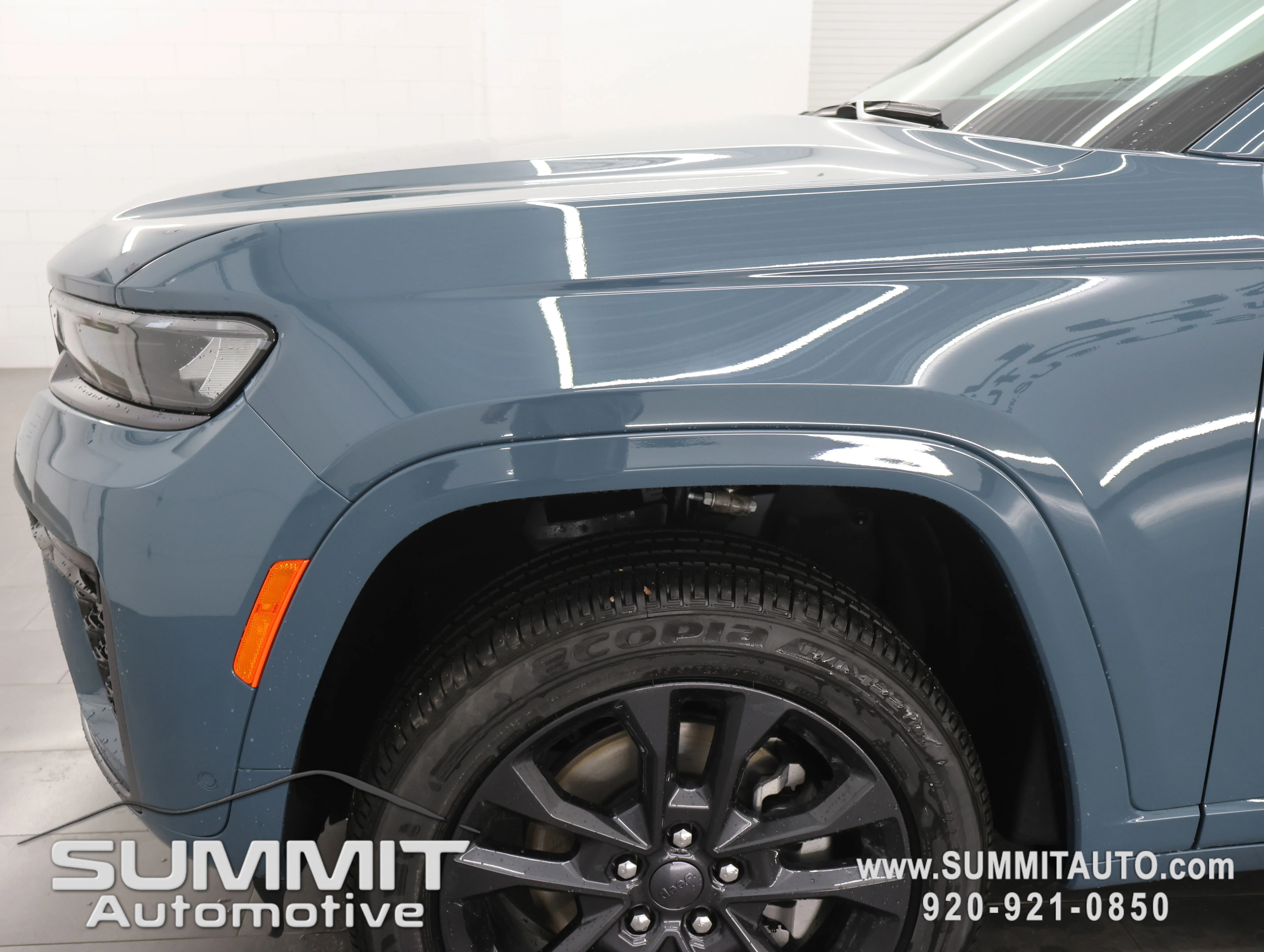 New 2026 Steel Blue Exterior Paint Jeep Limited image 40