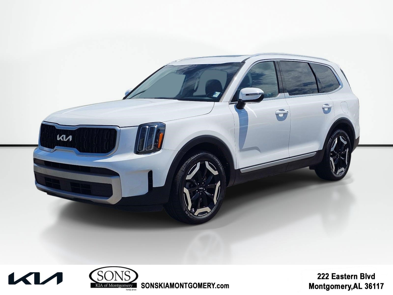 Used 2023 Glacial White Pearl Kia EX image 1