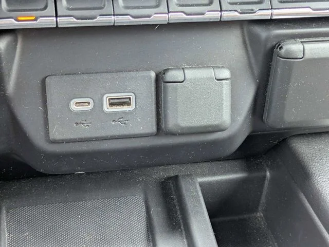 Used 2021 Beige Chevrolet High Country image 23