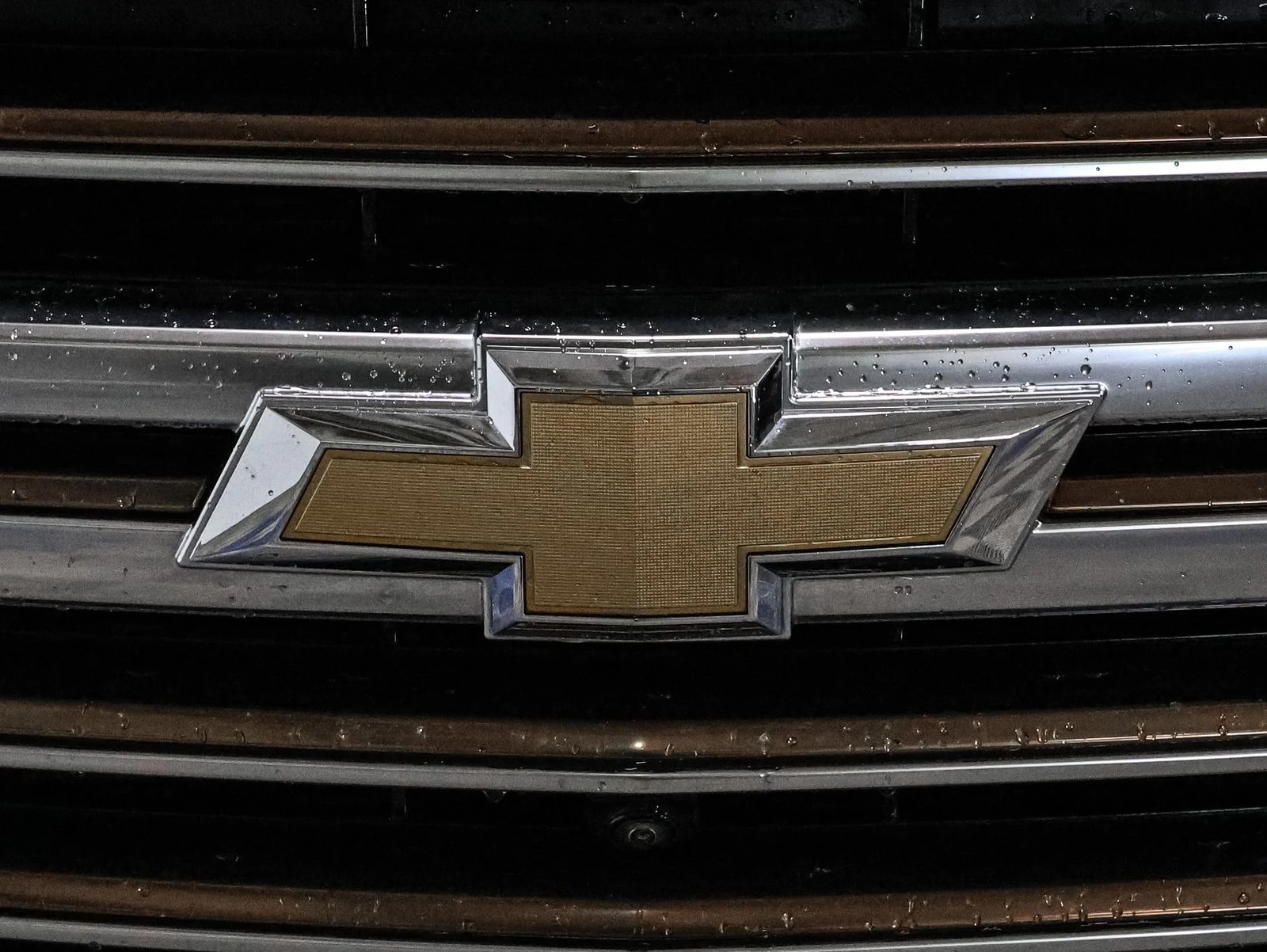Used 2022 Black Chevrolet High Country image 13