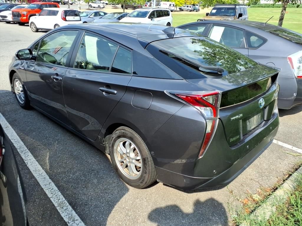 Used 2018 Gray Toyota Two image 6