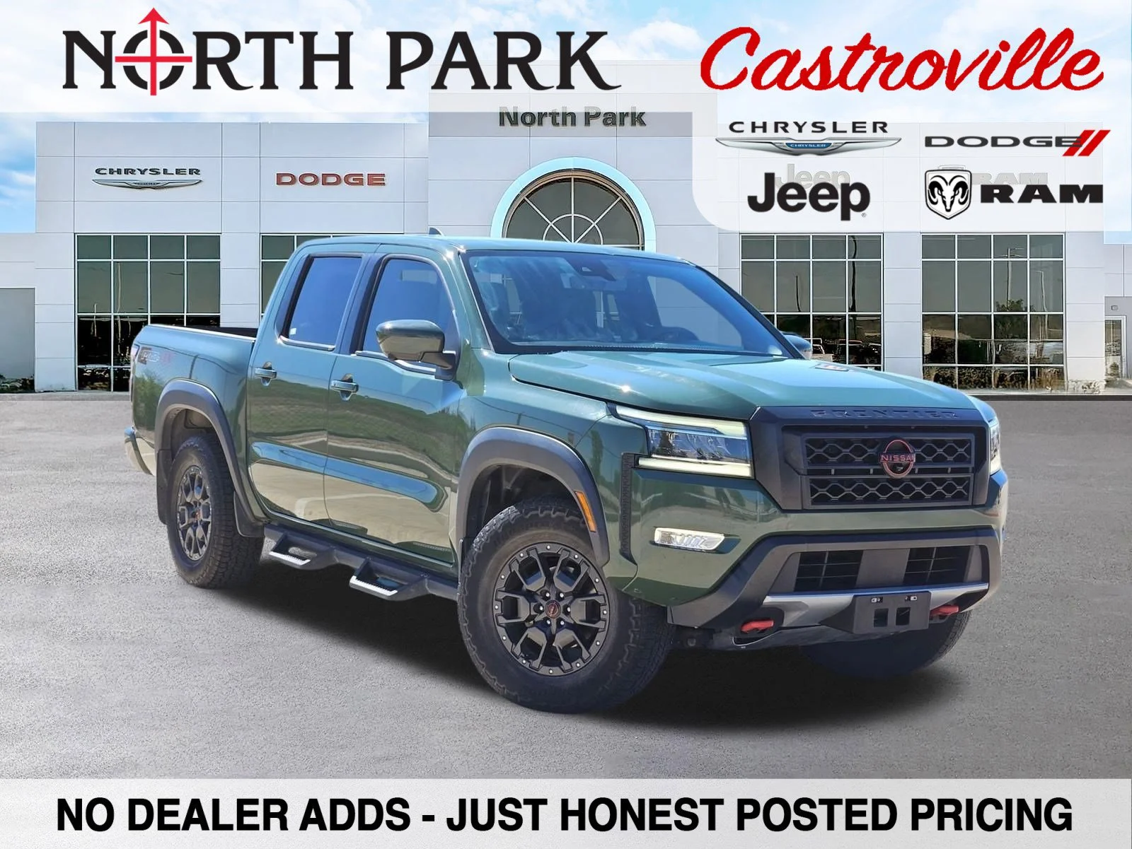2023 Nissan Frontier PRO-4X Crew Cab 4X4's photo