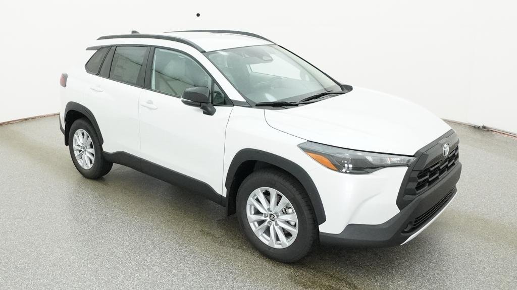 New 2026 Wind Chill Pearl Toyota LE image 28