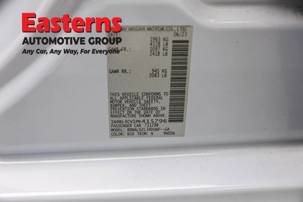 Used 2023 Gray Nissan 2.5 SR image 36