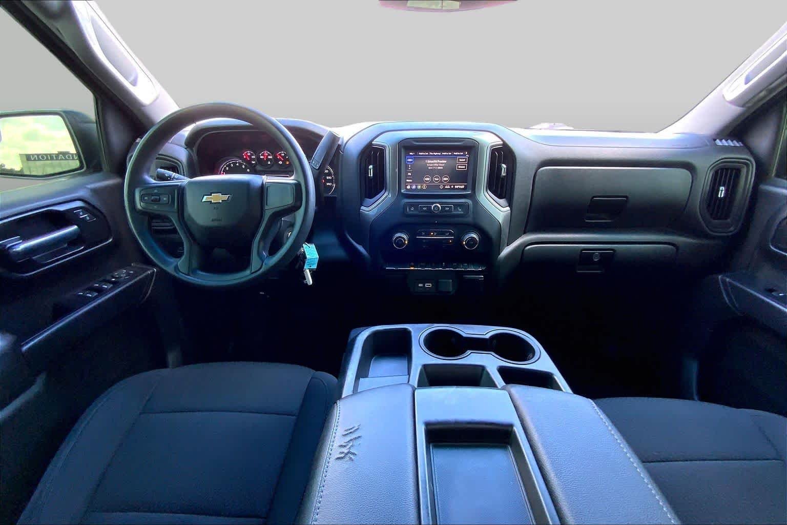 Used 2021 Black Chevrolet Custom image 15