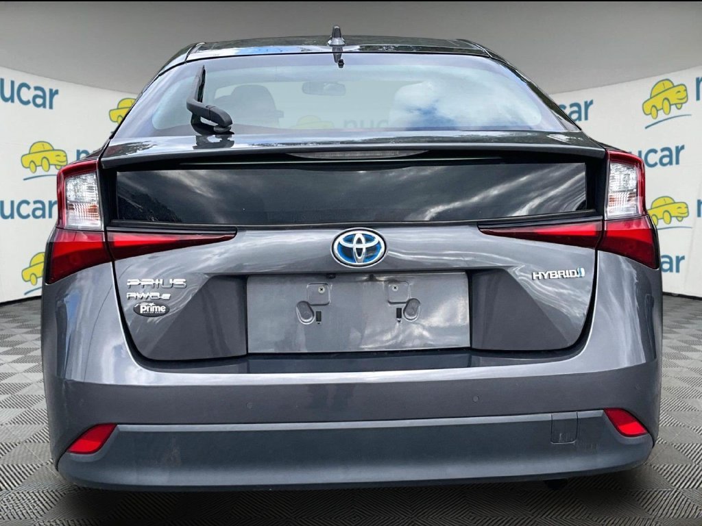 Used 2020 Gray Toyota LE AWD-e image 3