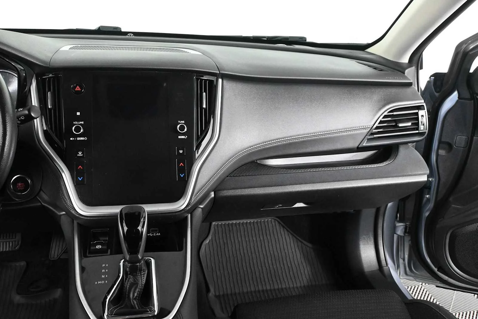 Used 2023 Ice Silver Metallic Subaru Premium image 15
