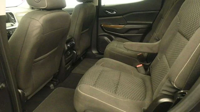 Used 2019 Iridium Metallic GMC SLE-2 image 10