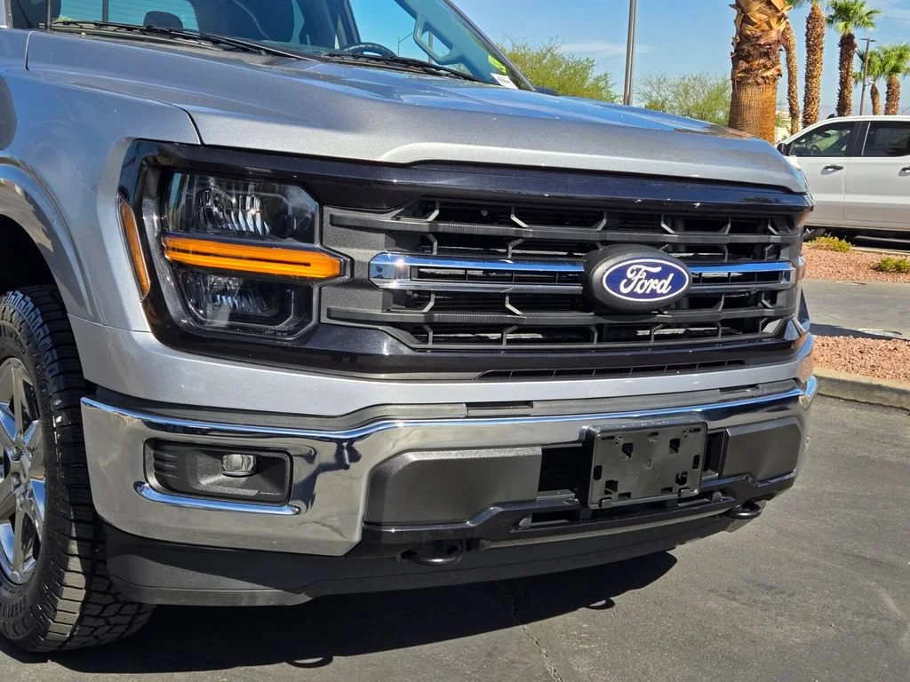 Used 2025 Iconic Silver Met Ford XLT image 8