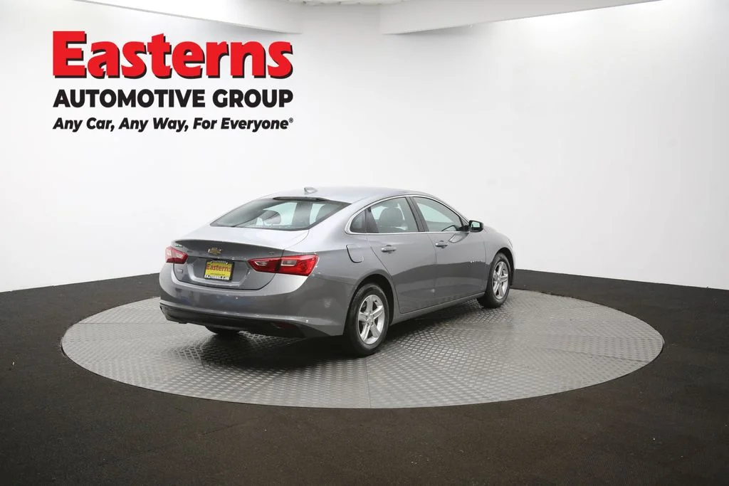 Used 2023 Gray Chevrolet LT image 39