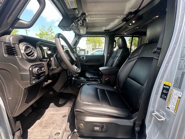 Used 2024 Silver Jeep Sahara 4xe image 22