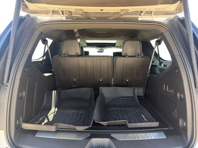 Used 2025 White GMC Denali Ultimate image 18