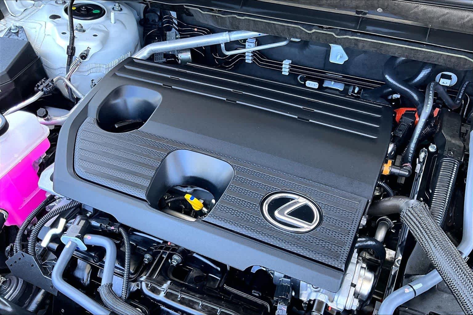 Certified Used 2026 ULTRA WHITE Lexus Premium image 31