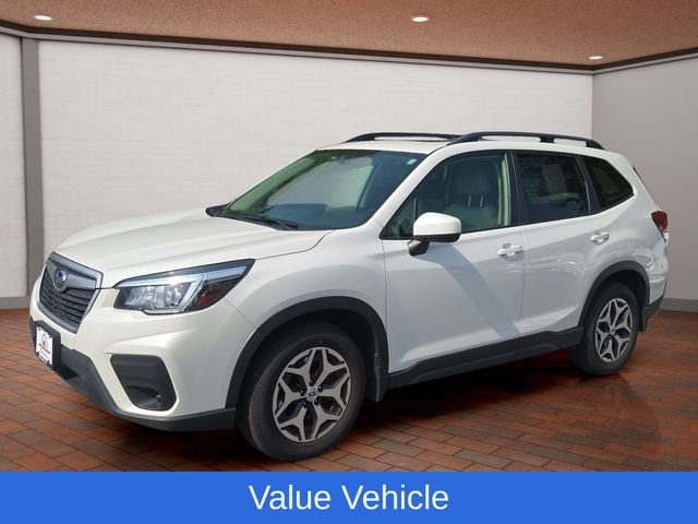 Used 2020 Crystal White Pearl Subaru Premium image 29