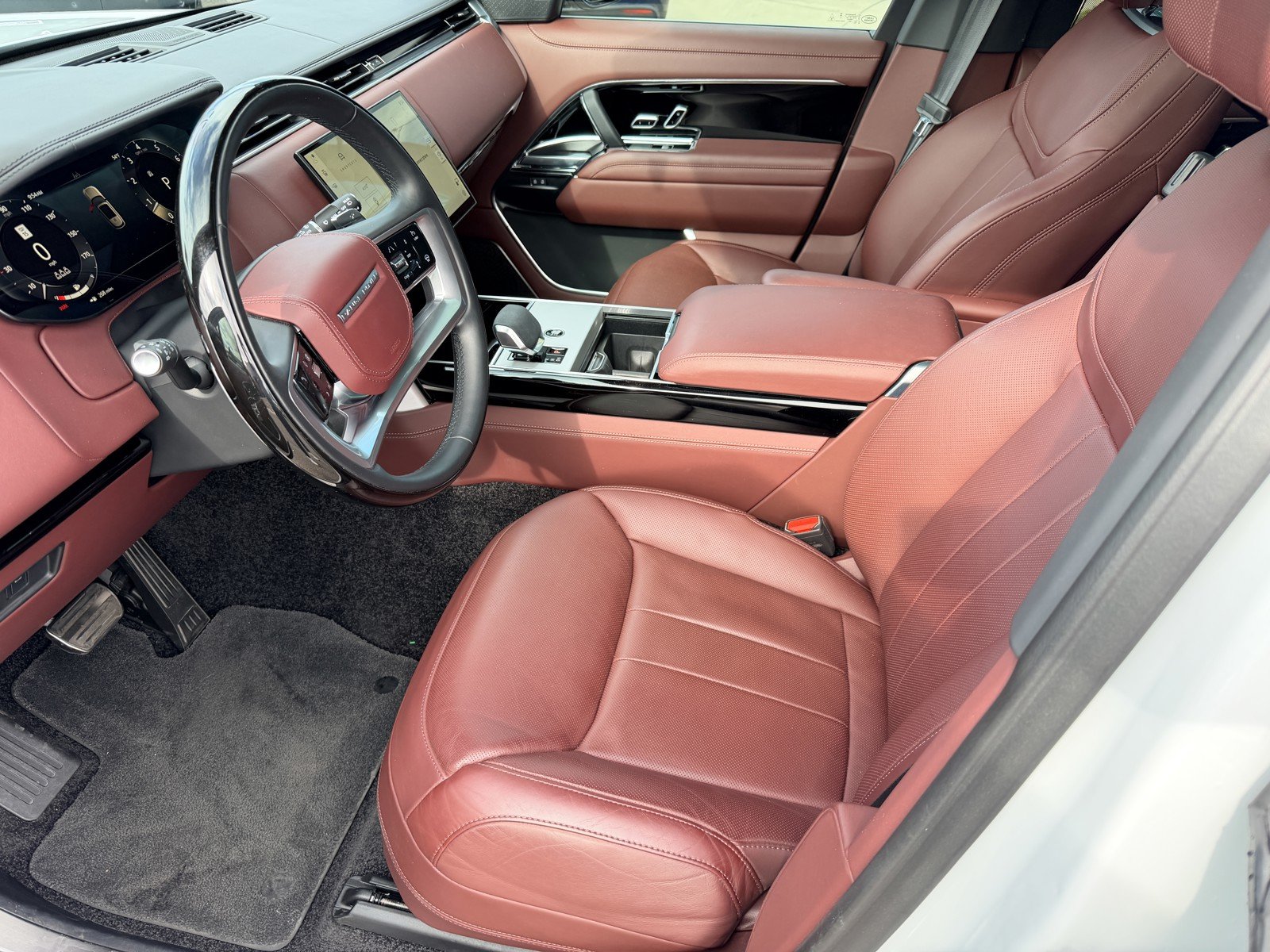 Used 2025 Fuji White Land Rover Autobiography image 20