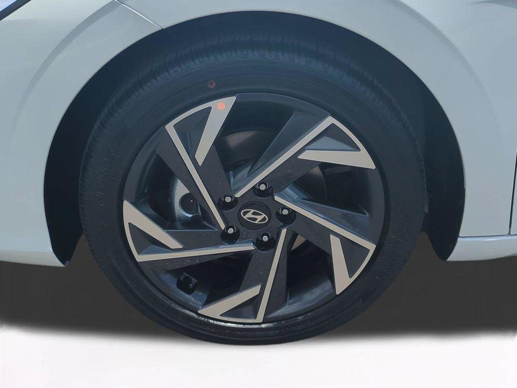 New 2026 White Hyundai Limited image 11