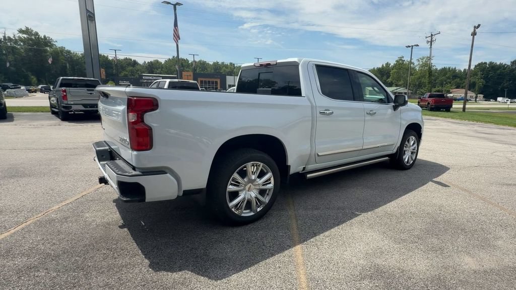 2026 Chevrolet Silverado 1500 High Country - Photo 8