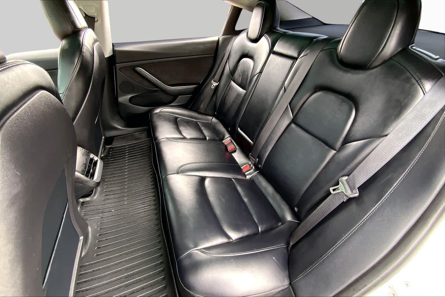 Used 2023 Pearl White Multi-Coat Tesla  image 19