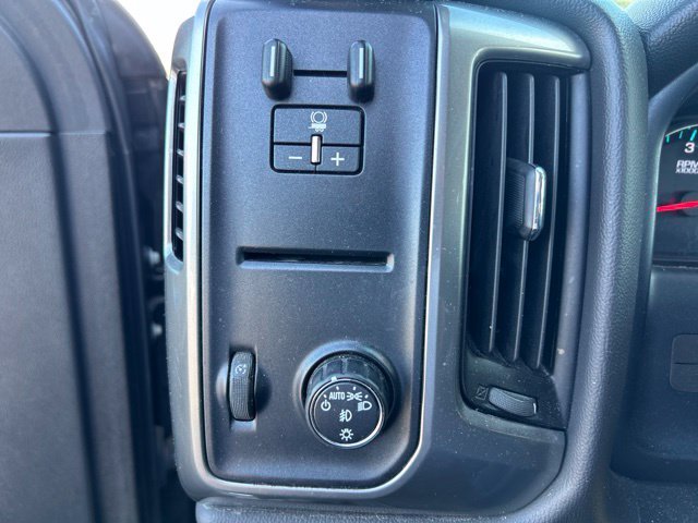 Used 2018 Black Chevrolet LT image 15