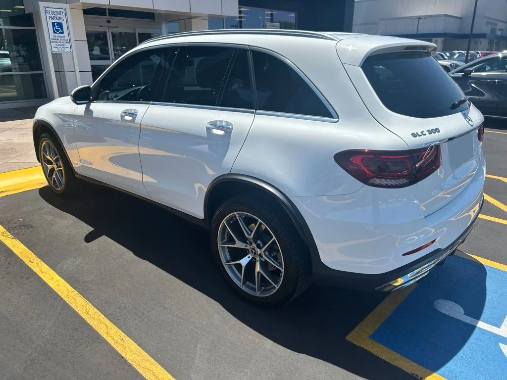 Used 2020 White Mercedes-Benz GLC 300 image 4