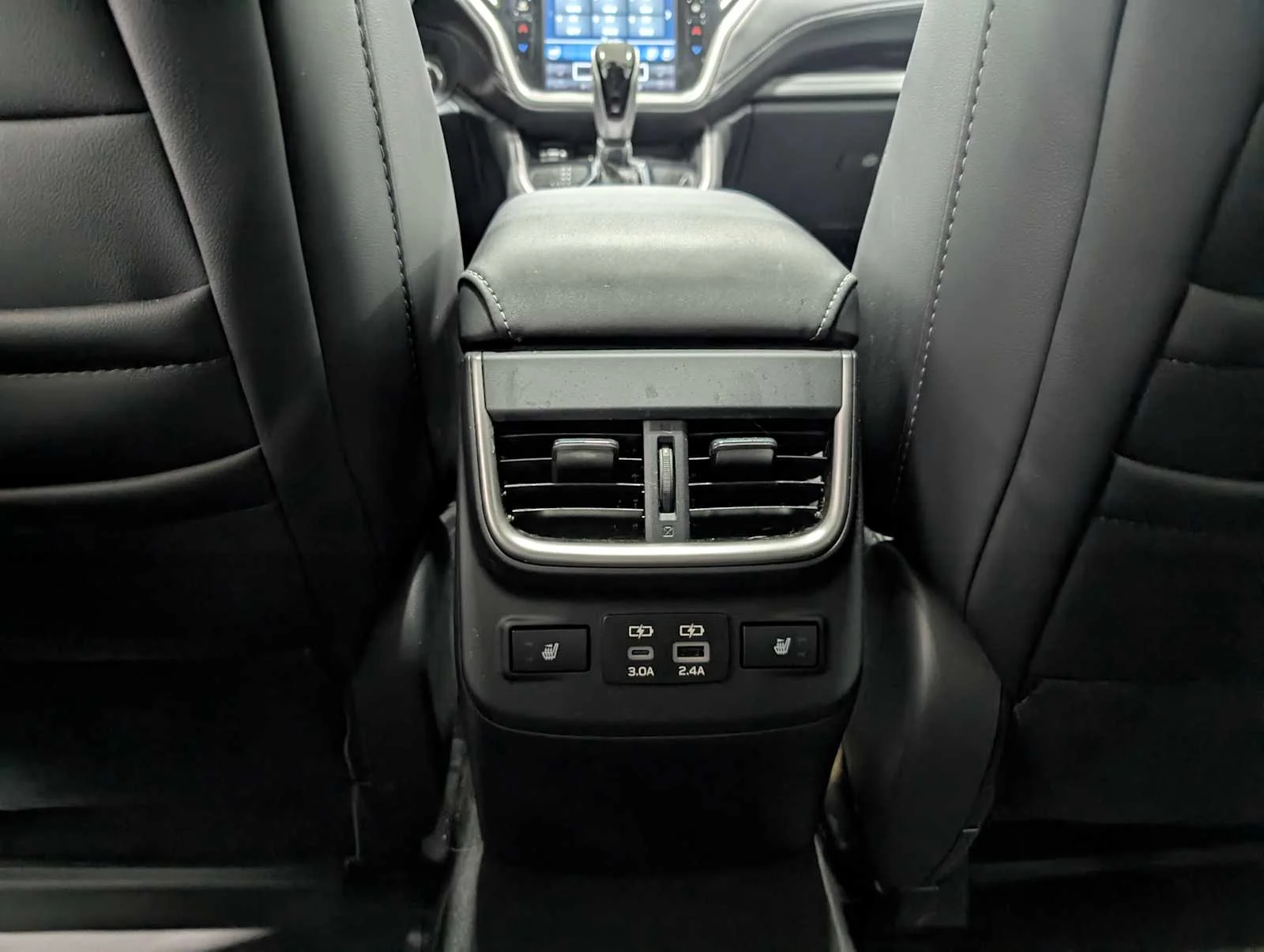 Used 2025 Crystal White Pearl Subaru Limited image 22