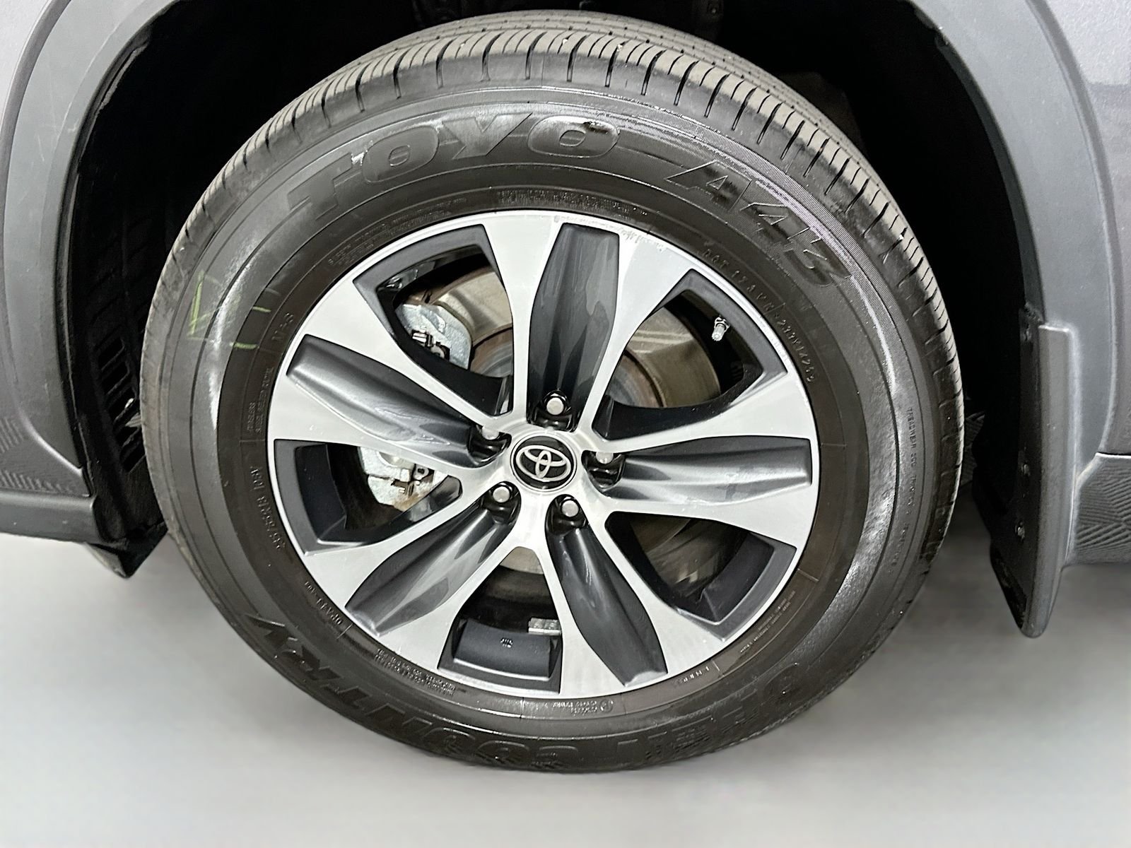 Used 2023 Magnetic Gray Metallic Toyota XLE image 33