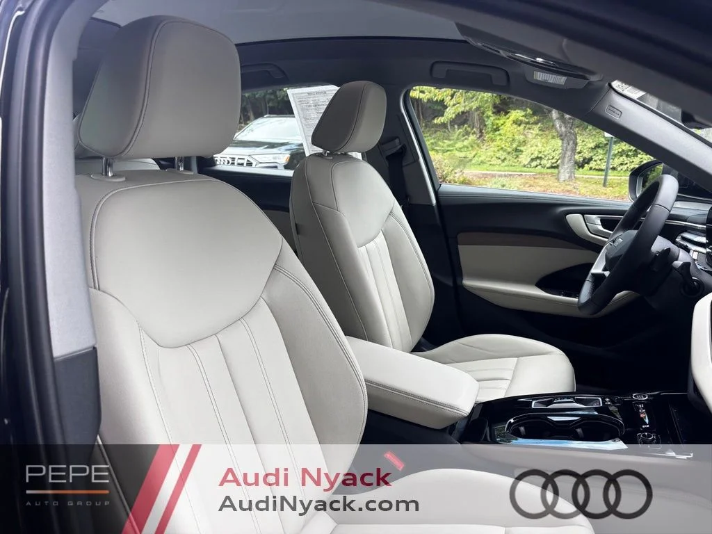 Used 2025 Black Audi  image 22