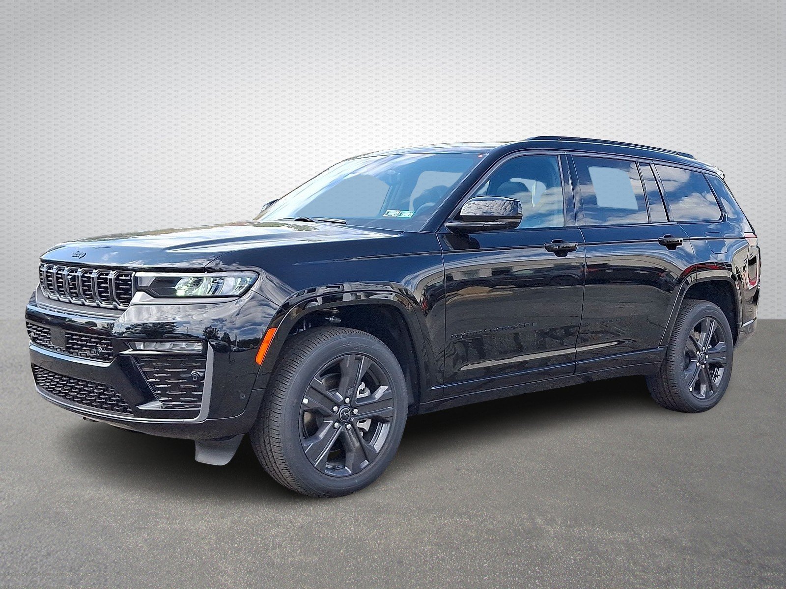 New 2027 High-Gloss Black Paint Jeep Limited Reserve 4x4 image 2
