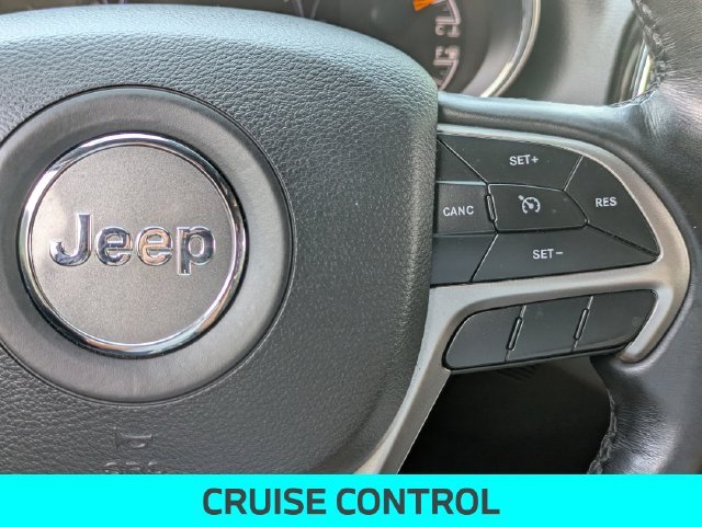 Used 2021 Red Jeep Laredo X image 20