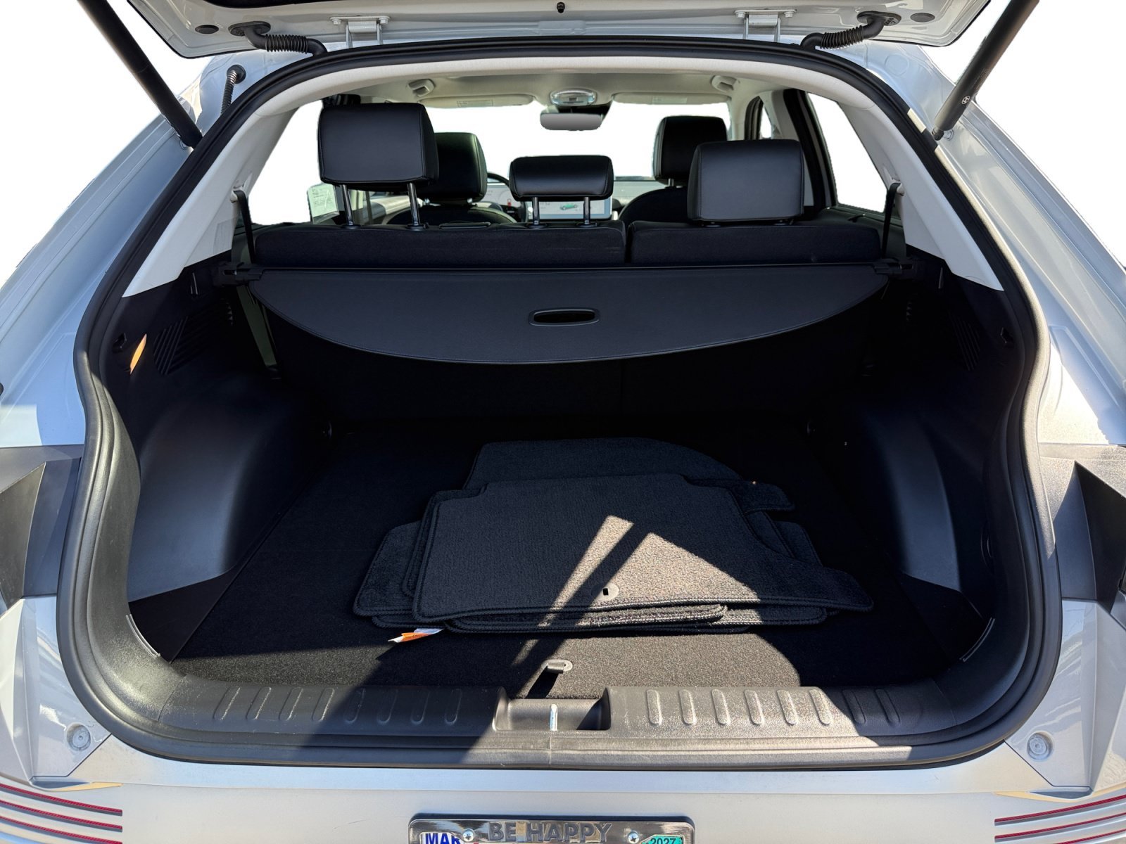 Certified Used 2024 Cyber Gray Hyundai Limited image 17