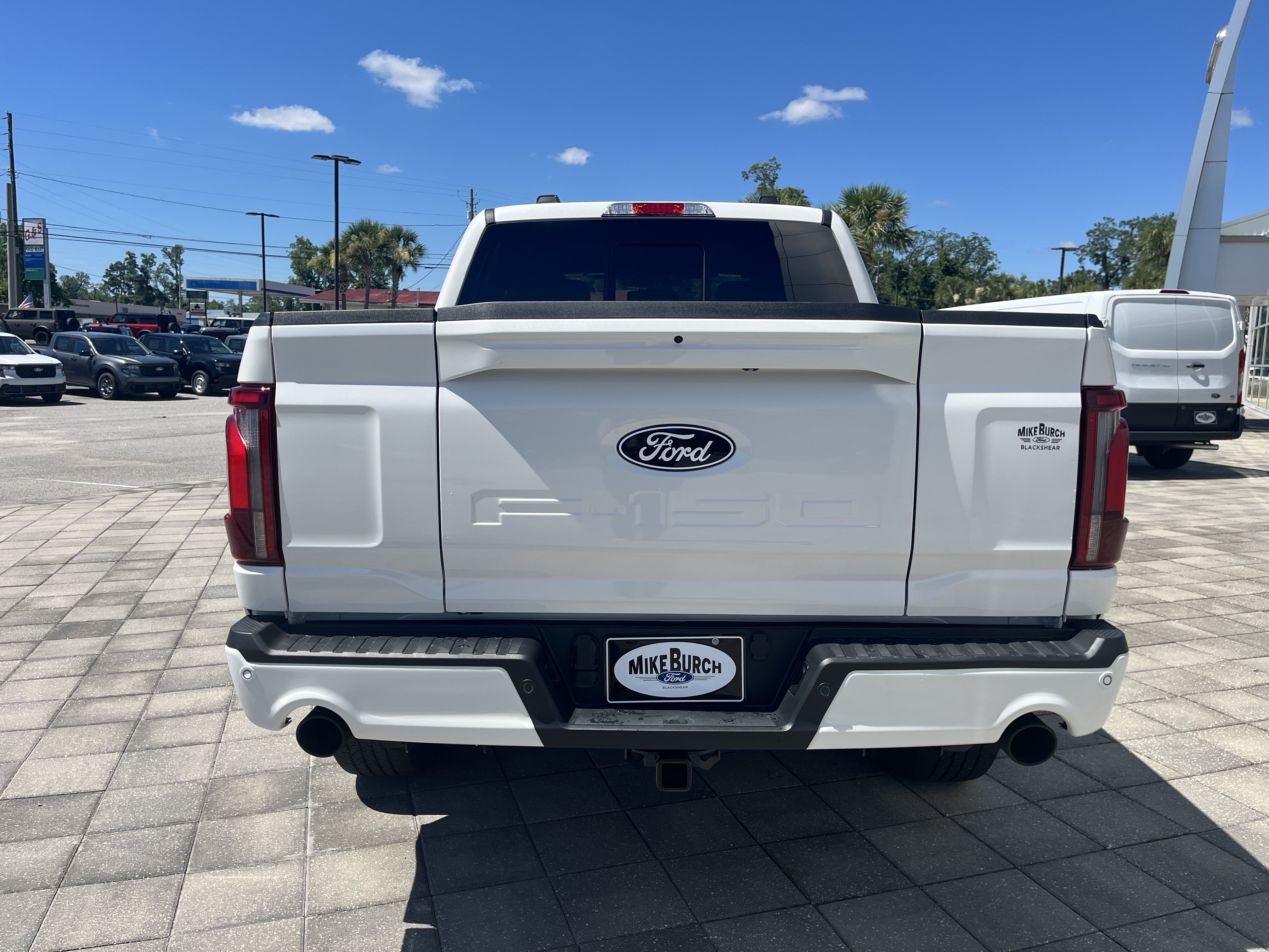 New 2026 Star White Metallic Tri-Coat Ford Lariat® image 5
