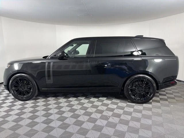 Used 2026 Black Land Rover SE image 5