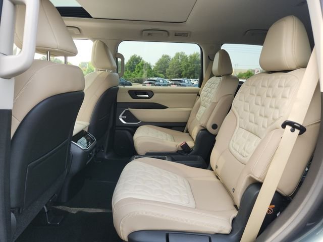 2026 Nissan Armada Platinum Reserve - Photo 8