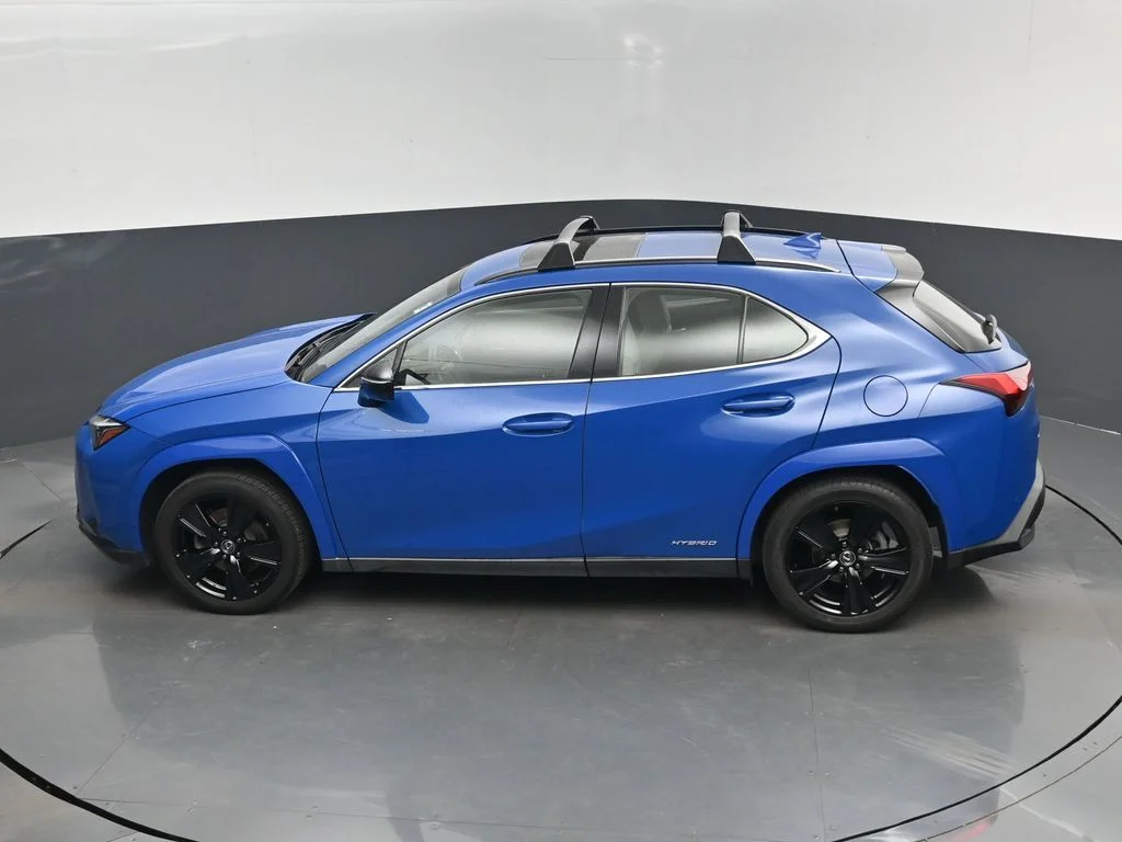 Used 2021 Blue Lexus 250h Base image 14