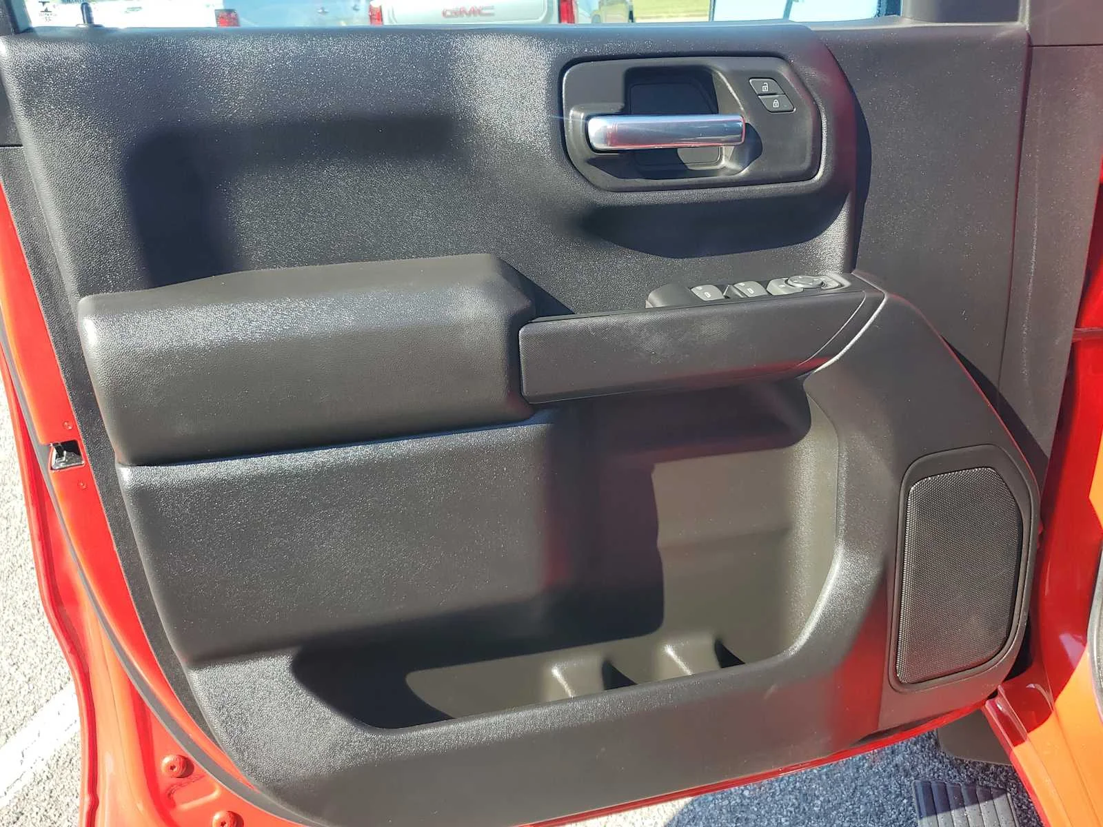 Used 2022 RED HOT Chevrolet Custom image 15