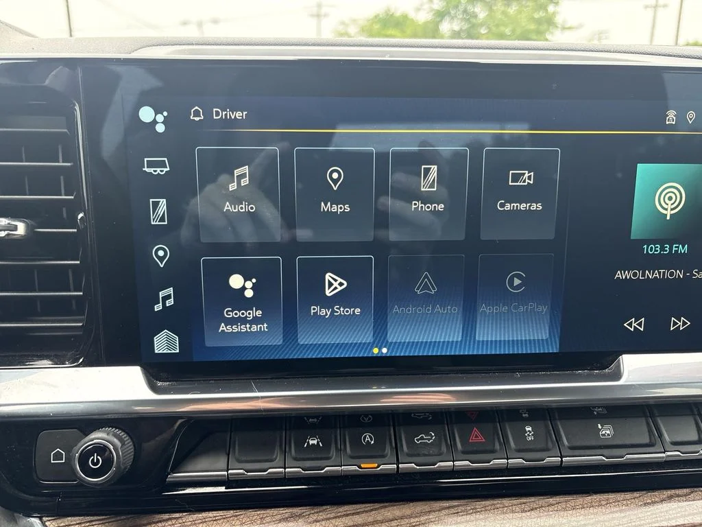 Used 2023 Black Chevrolet LT image 18
